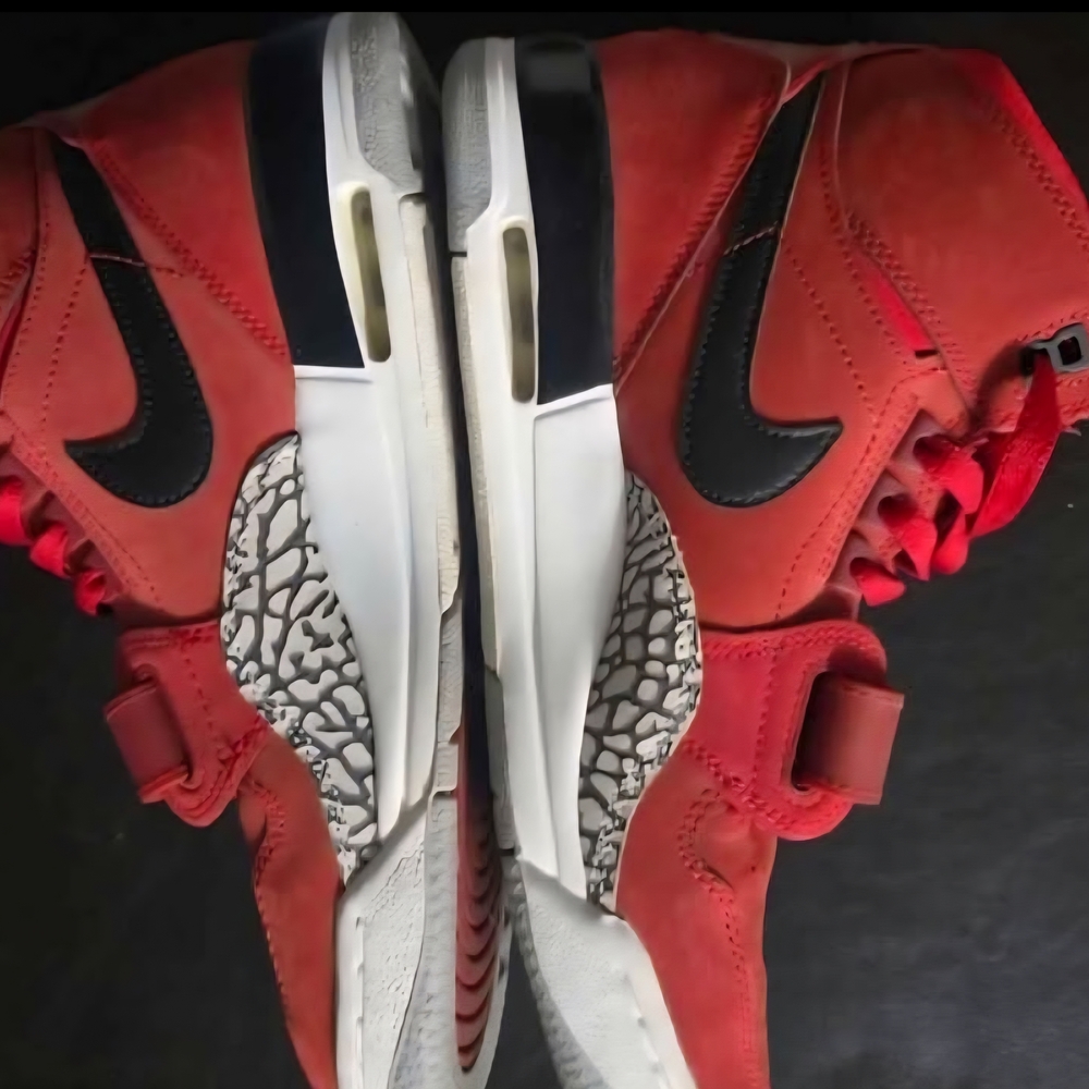 Nike Jordan Legacy Toro 312